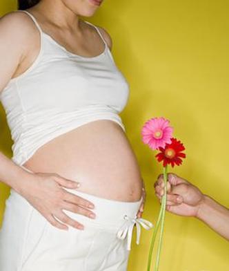 怀孕期间复发白癜风会遗传孩子吗